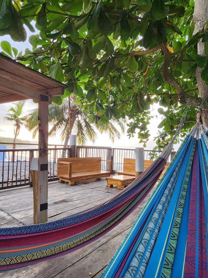 El Almendron Beach Hostel Guachaca Exterior photo